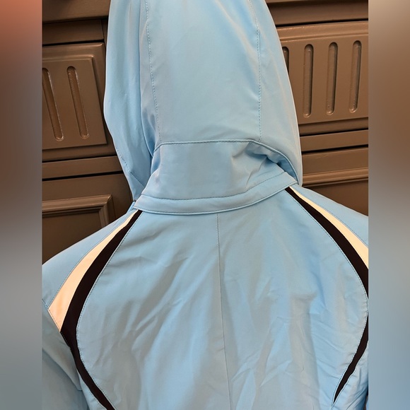 Descente High Performance Ski Jacket - Picture 5 of 13